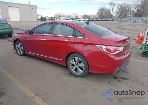 2011 Hyundai Sonata Hybrid z USA, uszkodzony, nr VIN KMHEC4A44BA018712